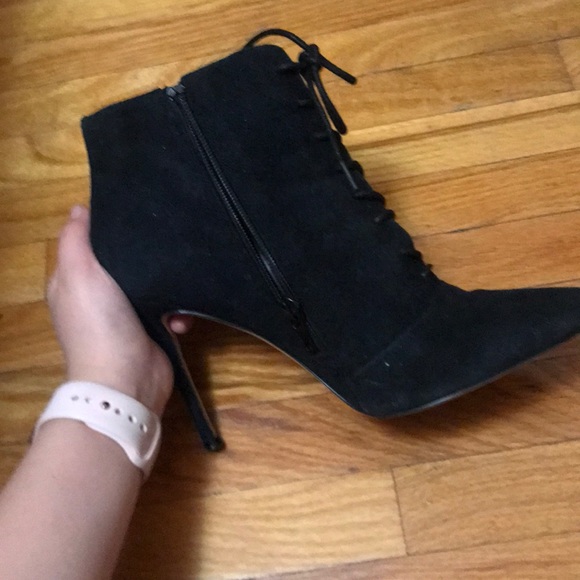 Boots - Picture 5 of 5